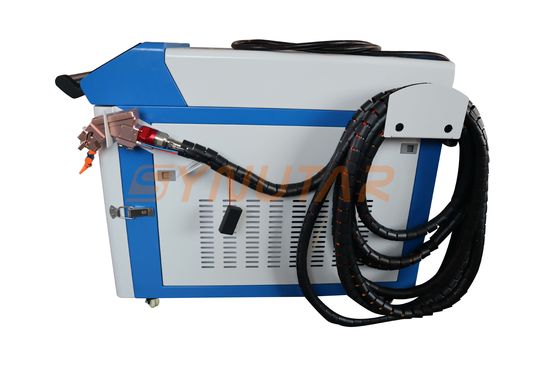 الطاقة 1500W آلة التنظيف بالليزر المحمولة 1KHz - 20KHz تردد النبض