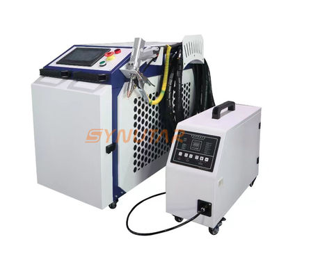 آلة تنظيف ليزرية محمولة تبرد بالماء بطول موجة 1064nm 220V شعاع M2&lt;1.2
